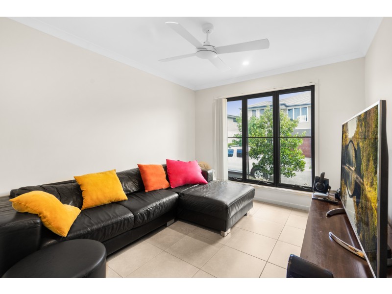 82/370 Gainsborough Drive, Pimpama QLD 4209