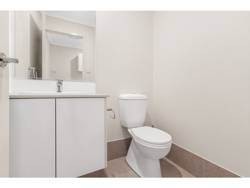 82/370 Gainsborough Drive, Pimpama QLD 4209