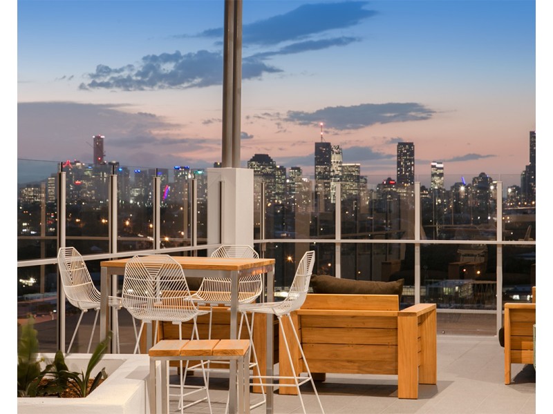 1031/123 Cavendish Road, Coorparoo QLD 4151