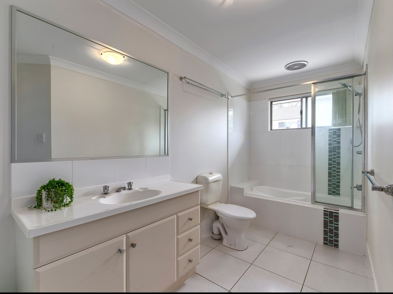 12 Timms Rd, Everton Hills QLD 4053