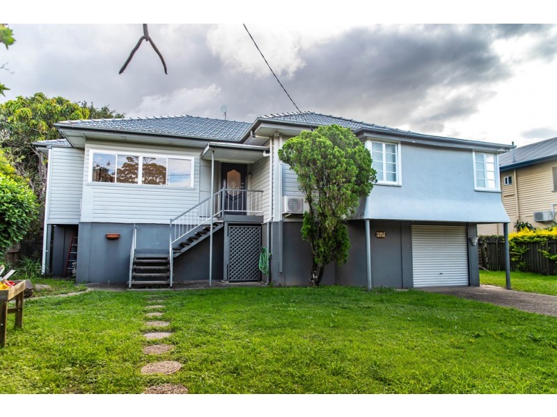 9 Noble st, Windsor QLD 4030