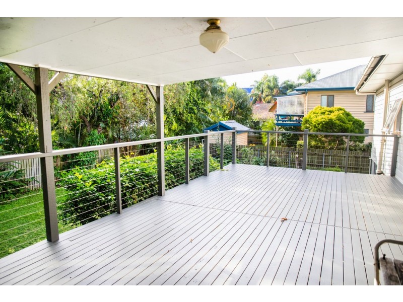 9 Noble st, Windsor QLD 4030