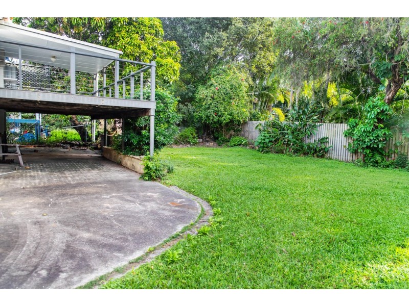 9 Noble st, Windsor QLD 4030