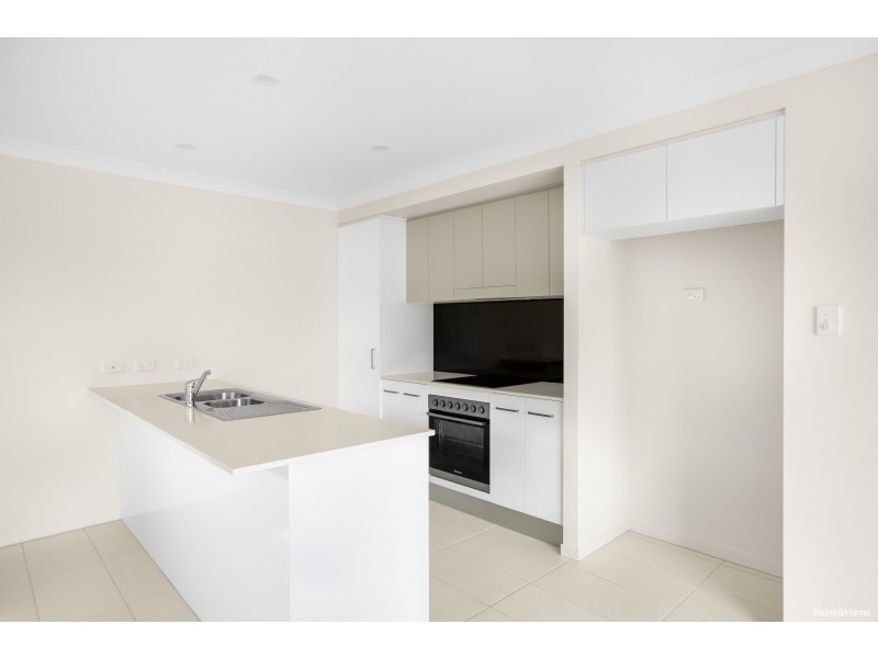 51/188 Gainsborough Drive, Pimpama QLD 4209