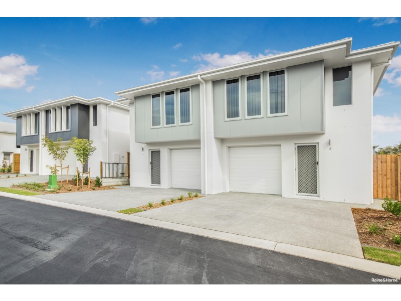 4/188 Gainsborough Drive, Pimpama QLD 4209