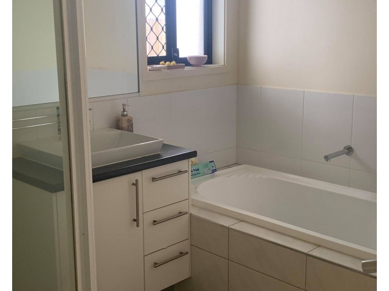 28 Northmarque Street, Carseldine QLD 4034