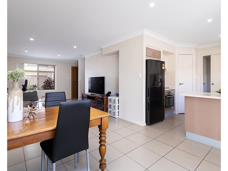 18/06 Canton Court, Manly West QLD 4179