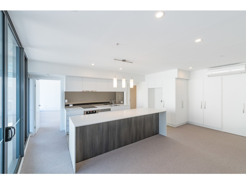 21110/300 Old Cleveland Road, Coorparoo QLD 4151