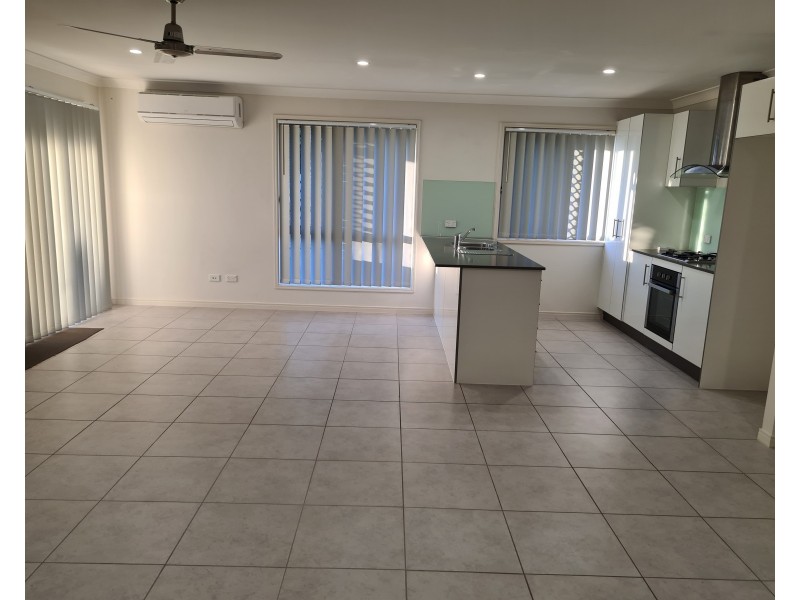 29 Feather Crt, Morayfield QLD 4506