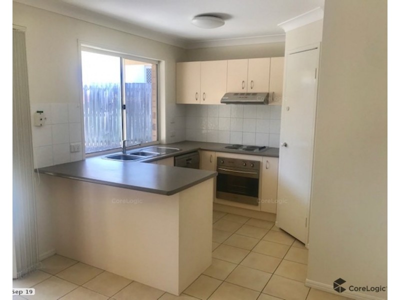 11 Berkshire Place, Springfield Lakes QLD 4300