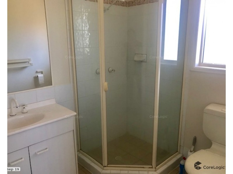 11 Berkshire Place, Springfield Lakes QLD 4300