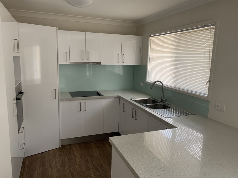 4 Oxley Circuit, Daisy Hill QLD 4127