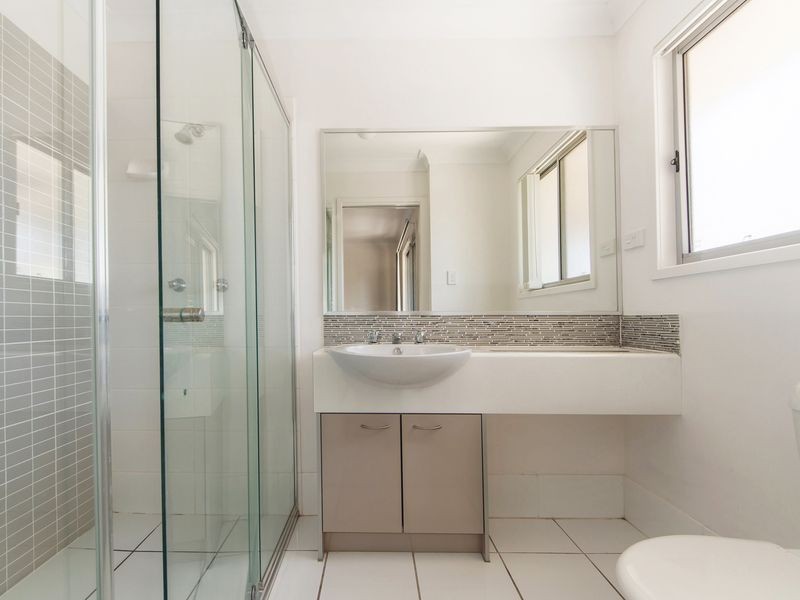 26 Petersen Road, Morayfield QLD 4506