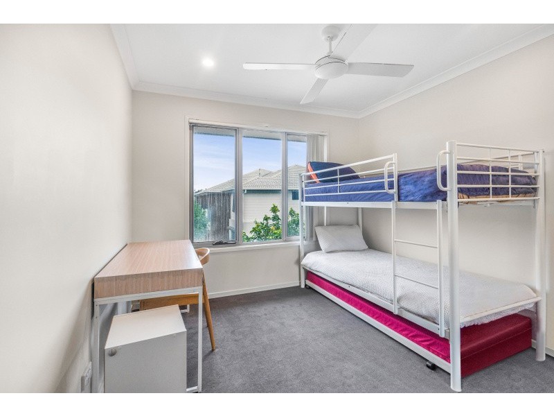 127/370 Gainsborough Drive, Pimpama QLD 4209