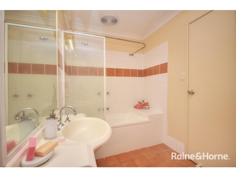 100/1 BRIDGMAN DRIVE, Reedy Creek QLD 4227