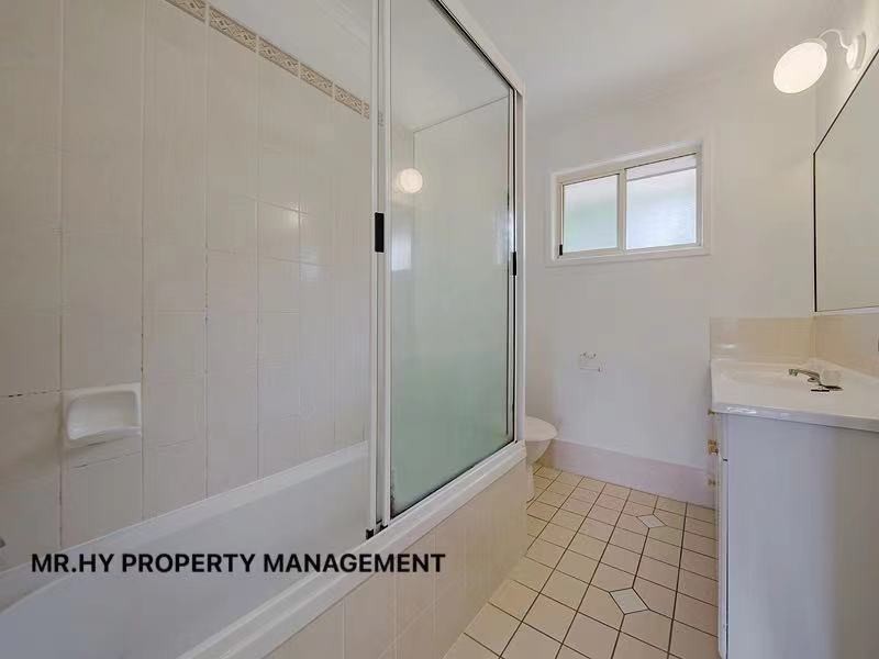 116 Meadowlands Rd, Carina QLD 4152