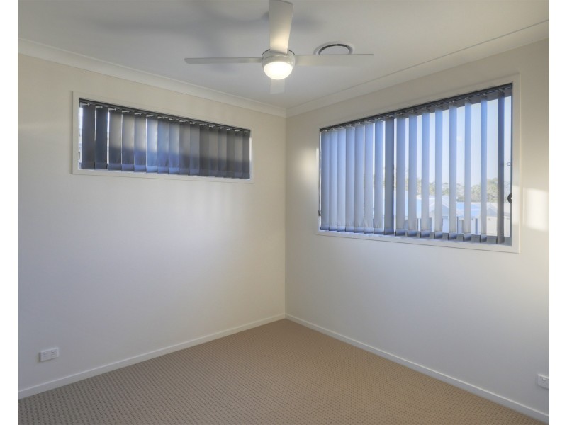 65/27 Sunflower Crescent, Calamvale QLD 4116