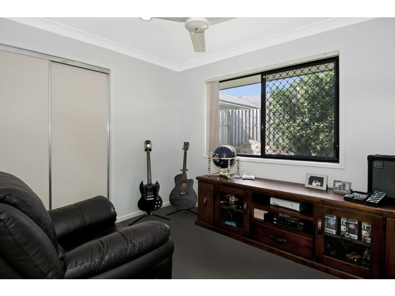 3 Rebecca Circuit, Eagleby QLD 4207