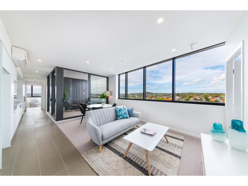 10807/300 Old Cleveland Road, Coorparoo QLD 4151