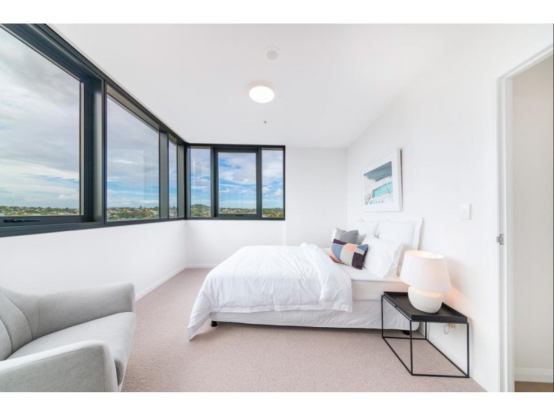 10807/300 Old Cleveland Road, Coorparoo QLD 4151