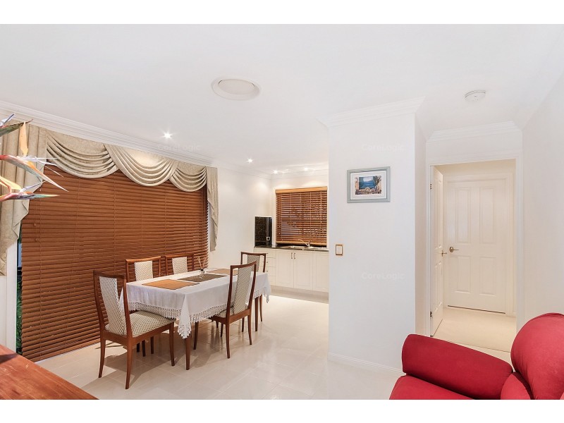 4 BOLLARD CIRCUIT, Clear Island Waters QLD 4226