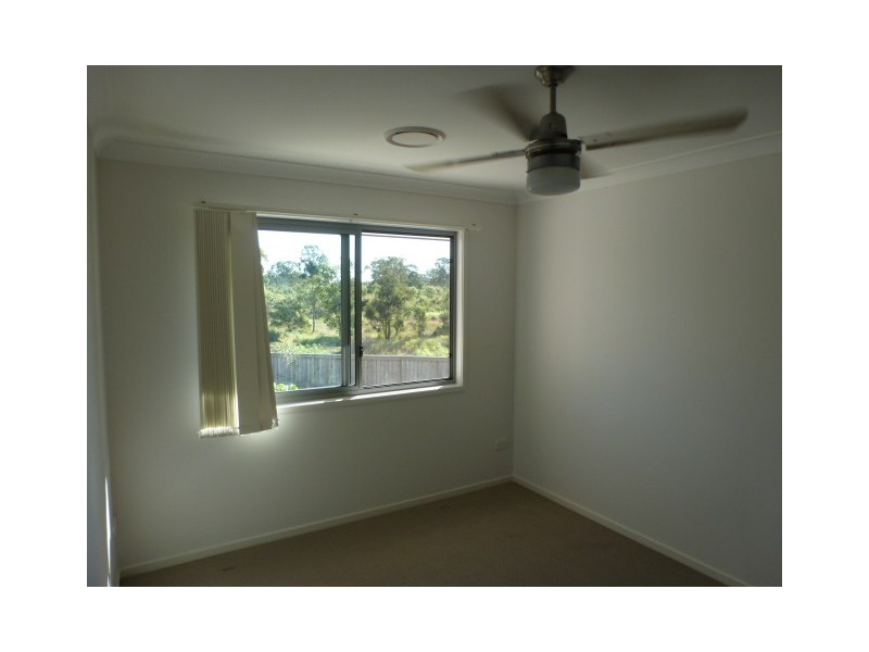 29/86 Carselgrove Ave, Fitzgibbon QLD 4018