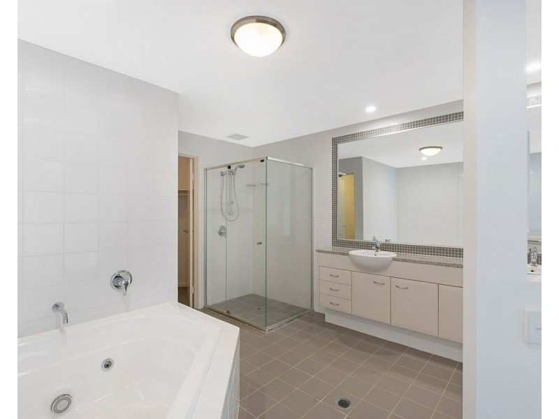 23P 32 Middle Street, Cleveland QLD 4163