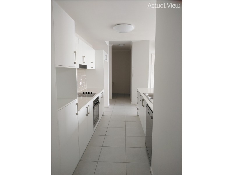 27/3 Mclennan Court, North Lakes QLD 4509