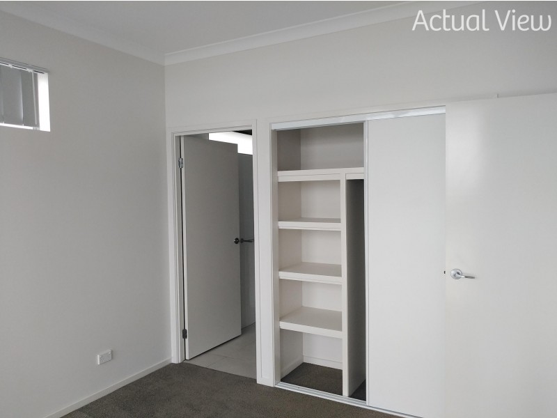 27/3 Mclennan Court, North Lakes QLD 4509