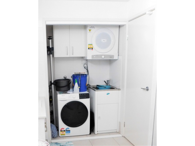 27/3 Mclennan Court, North Lakes QLD 4509