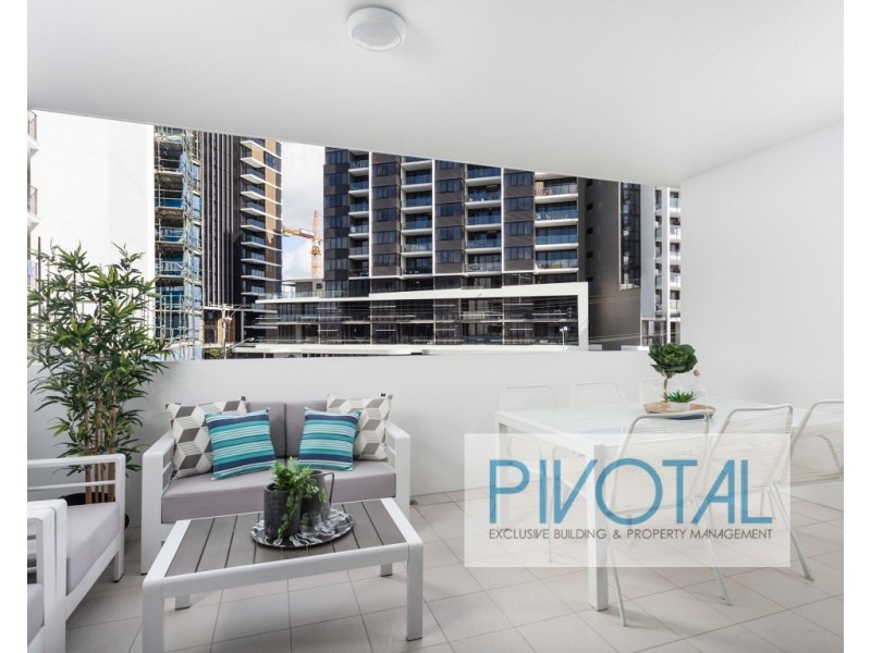 102/8 Holden Street, Woolloongabba QLD 4102