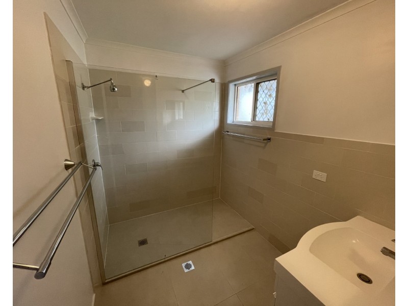 8/42 Monash Road, Loganlea QLD 4131