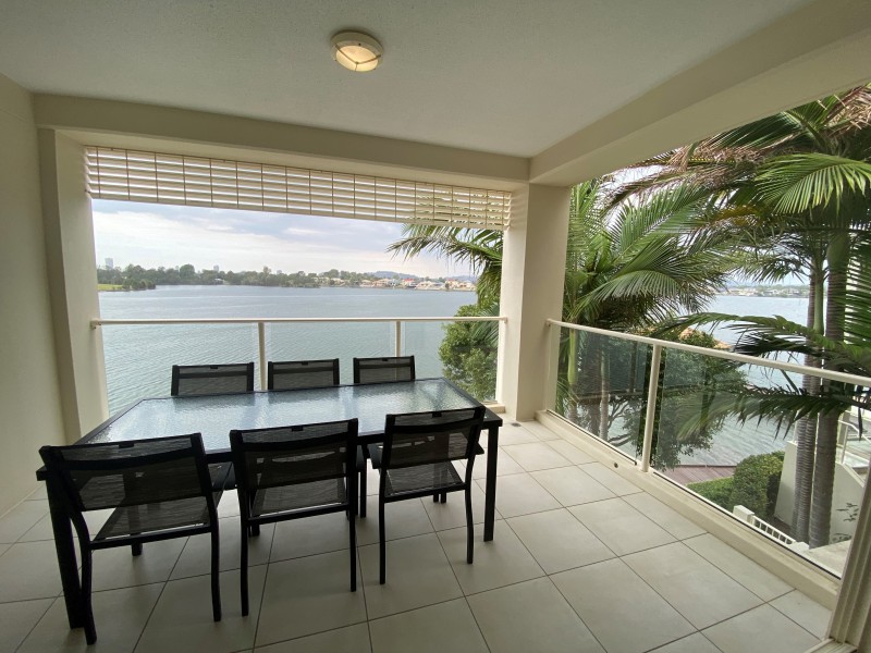 166/251 Varsity Parade, Varsity Lakes QLD 4227