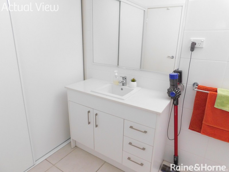 53/3 McLennan Court, North Lakes QLD 4509