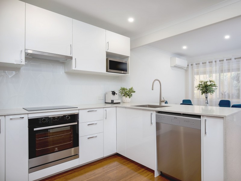 2/718 Wynnum Road, Morningside QLD 4170