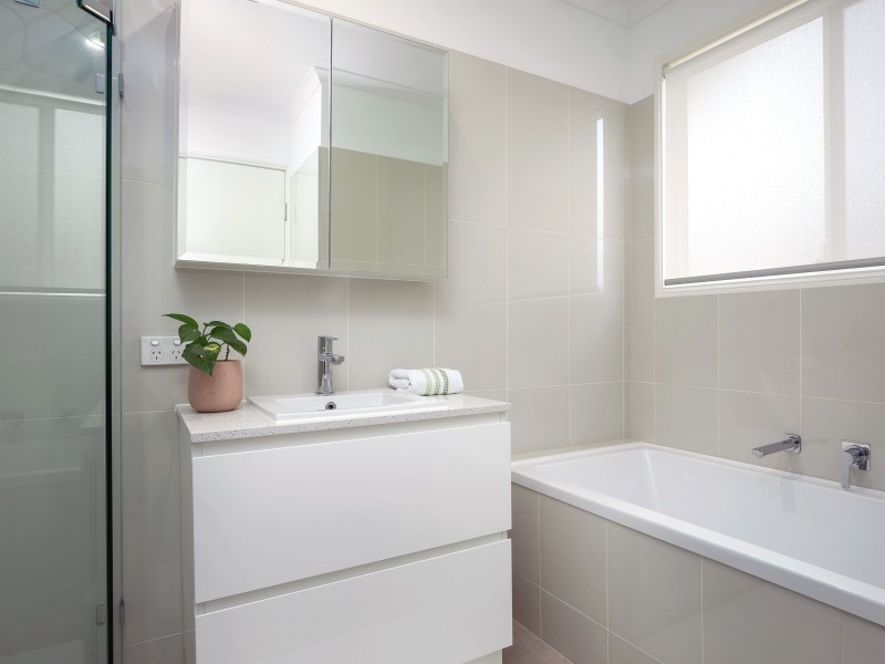 2/718 Wynnum Road, Morningside QLD 4170