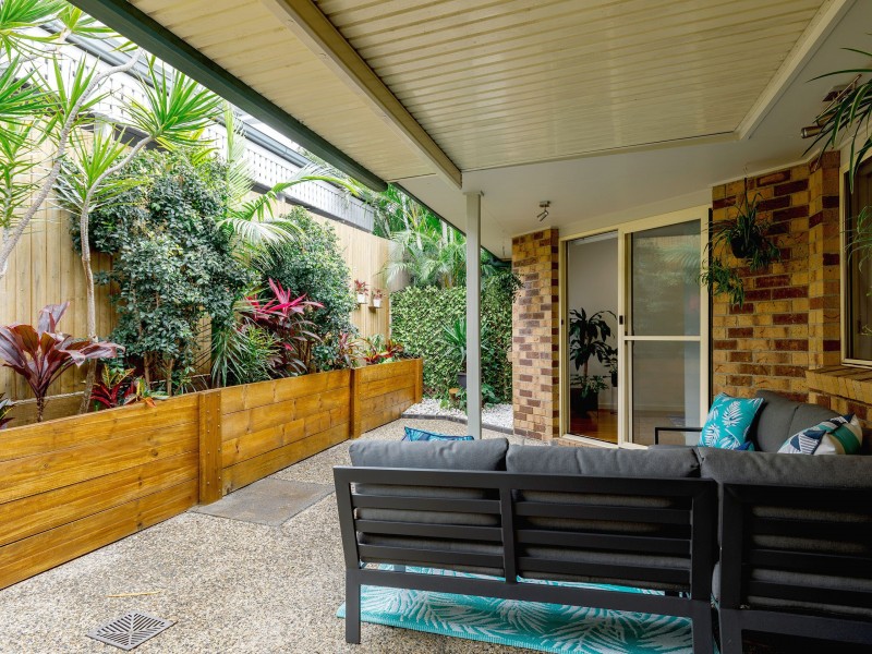 2/718 Wynnum Road, Morningside QLD 4170