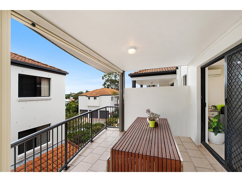 17/15 Dansie Street, Greenslopes QLD 4120