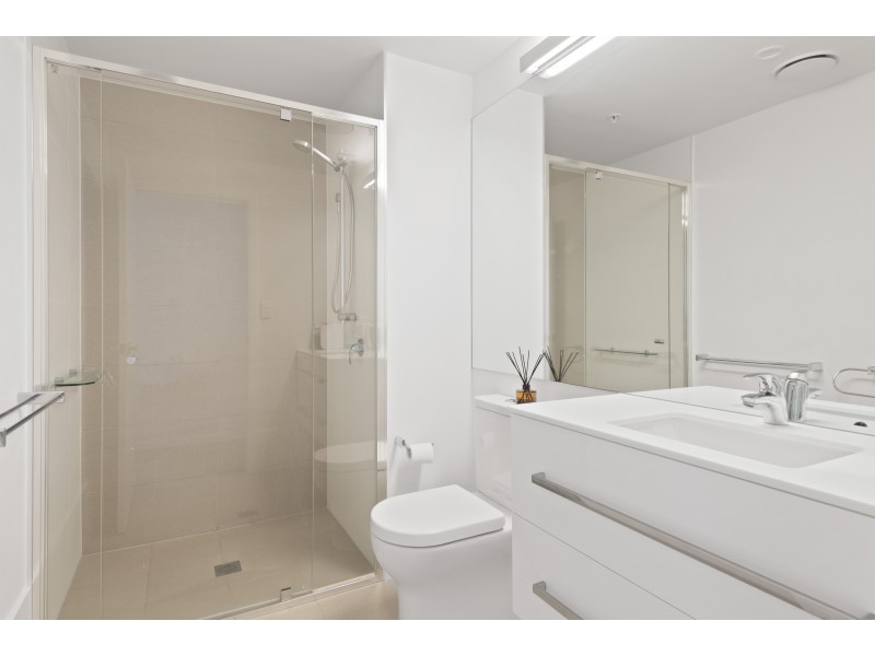 11409/300 Old Cleveland Road, Coorparoo QLD 4151