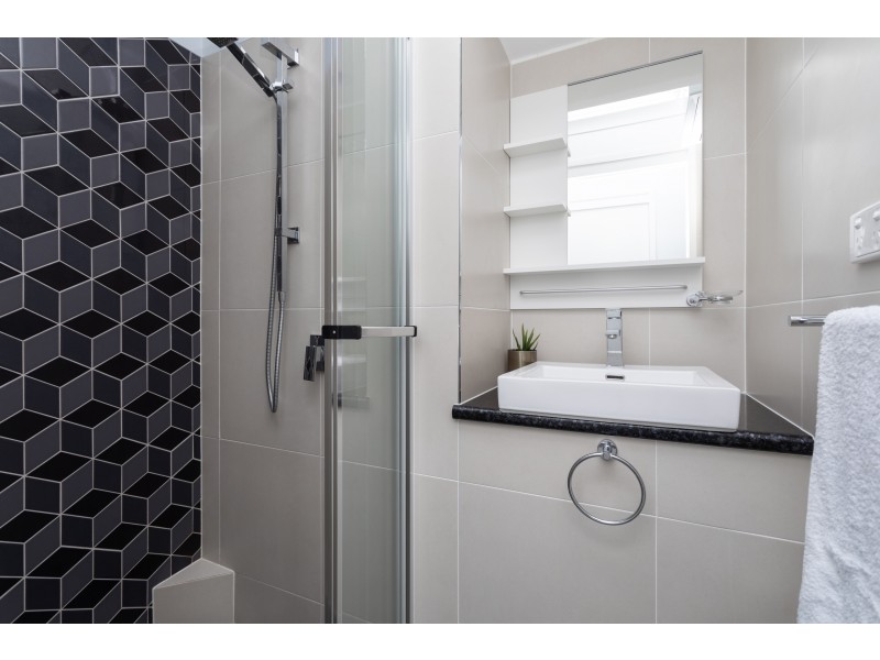 5/21 St Leonards Street, Coorparoo QLD 4151