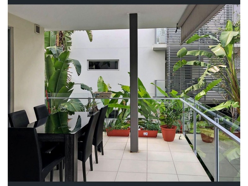 11/18 Barramul Street, Bulimba QLD 4171