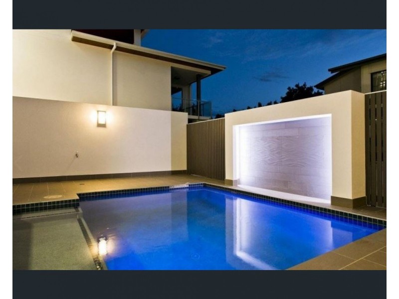 11/18 Barramul Street, Bulimba QLD 4171