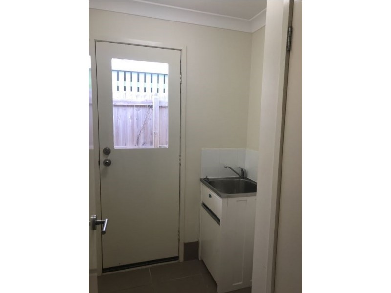1/19 Mccurley Street, Wynnum West QLD 4178