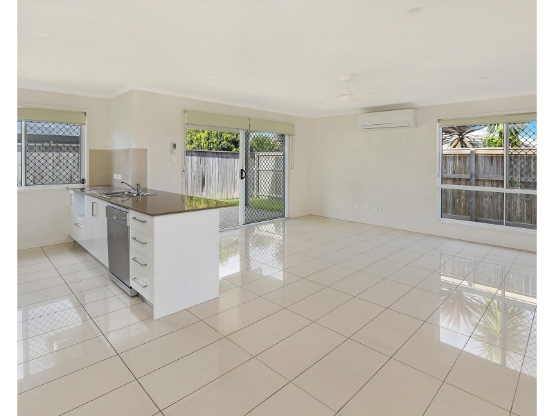 12 Henning st, Meridan Plains QLD 4551