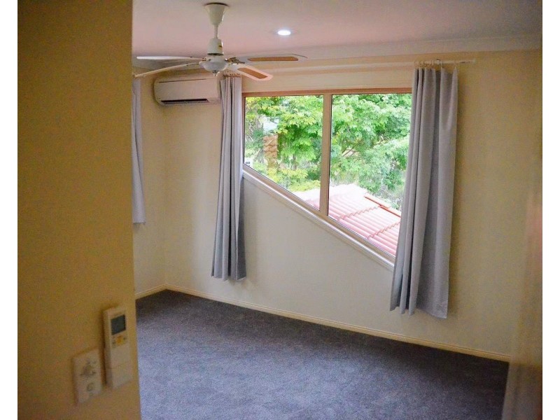 22 Tulipwood Place, Stretton QLD 4116