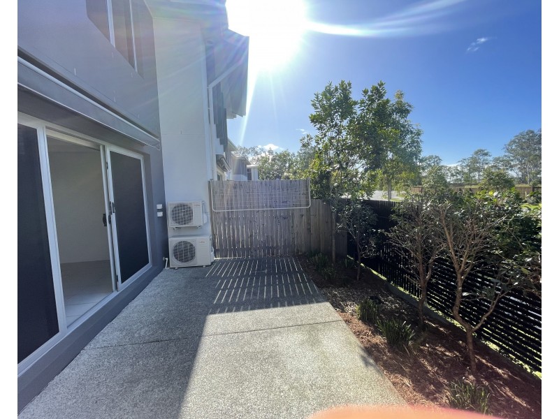 88/188 Gainsborough Drive, Pimpama QLD 4209