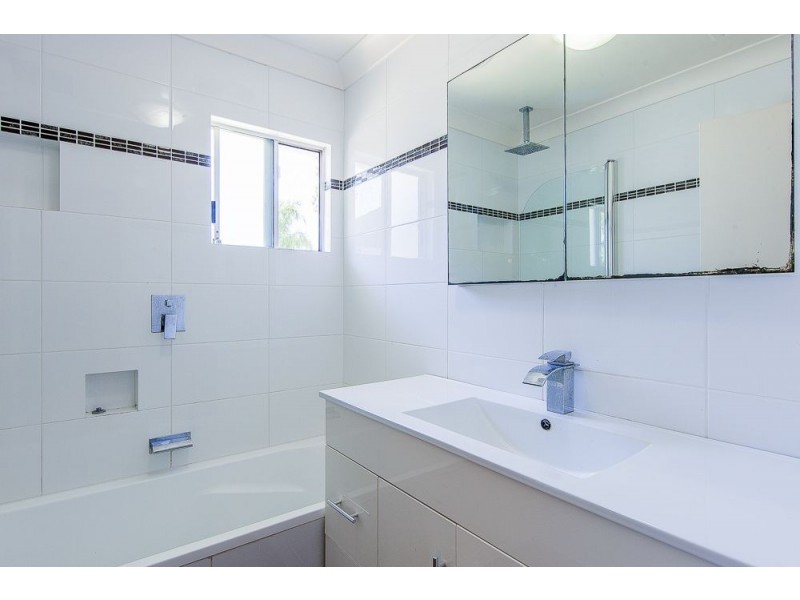 27 Lemongrove Street, Eagleby QLD 4207