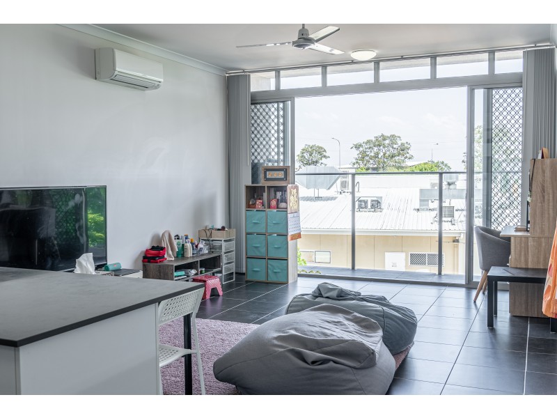 D10/3 McLennan Court, North Lakes QLD 4509