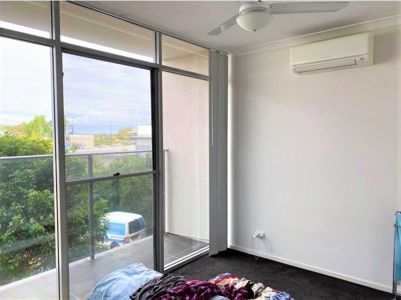 D10/3 McLennan Court, North Lakes QLD 4509