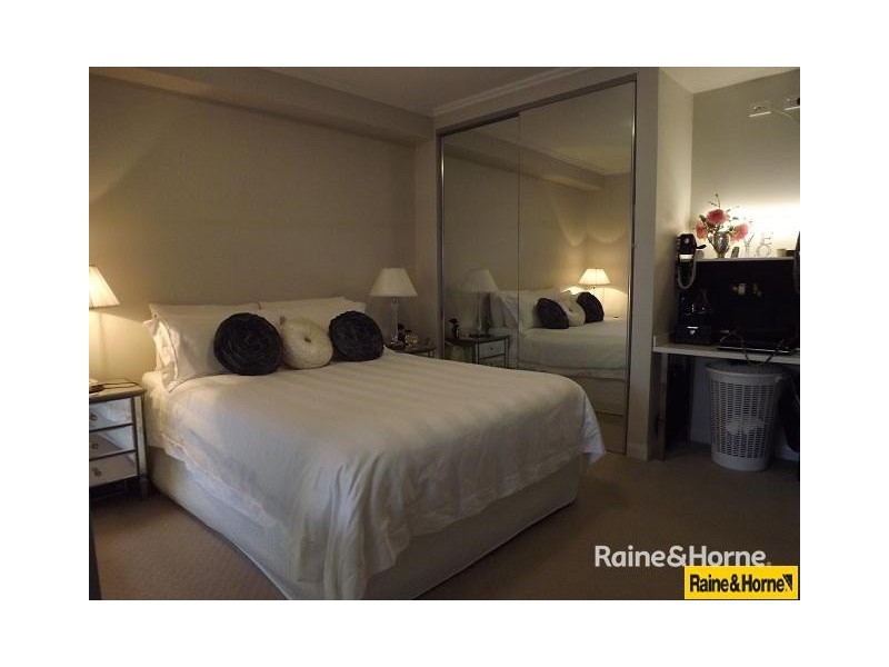 U97/123 Barrack Road, Cannon Hill QLD 4170